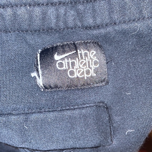 Vintage Nike cargo joggers - Picture 3 of 3